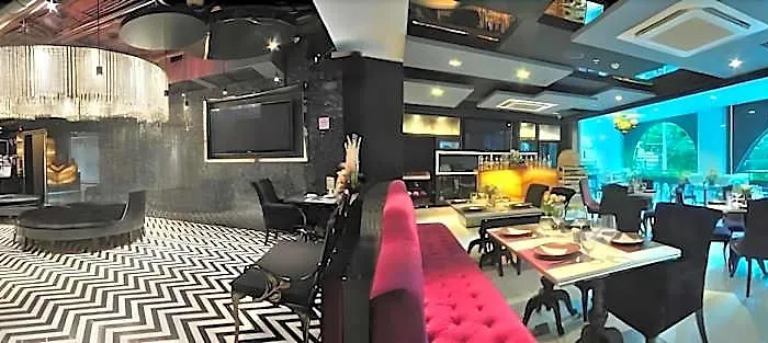 Skye Hotel